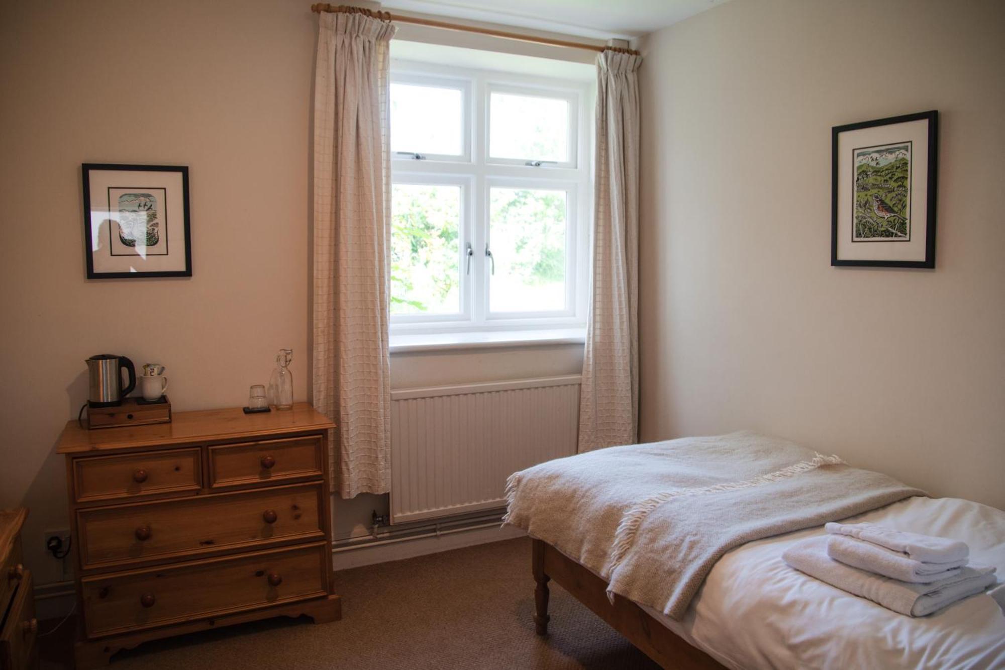 Trigonos - Quiet, Peaceful, Vegetarian B&B And Retreat Centre Nantlle Bagian luar foto