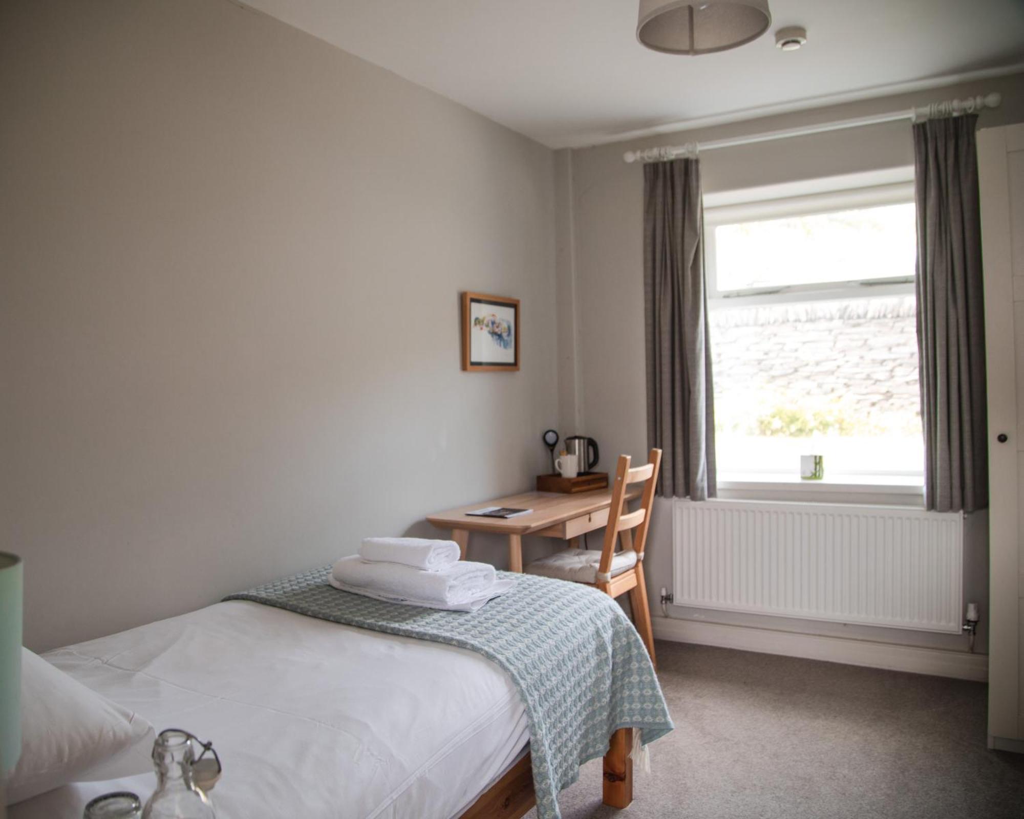 Trigonos - Quiet, Peaceful, Vegetarian B&B And Retreat Centre Nantlle Bagian luar foto